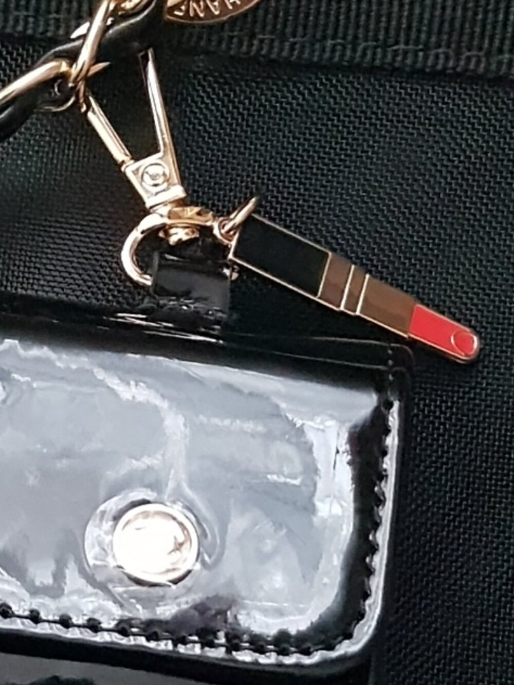 Chanel Black Patent Rouge Coco case - Picture 5 of 7